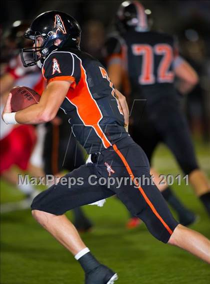 Thumbnail 2 in Huntington Beach vs. Mission Viejo (CIF SS D1 Playoffs) photogallery.