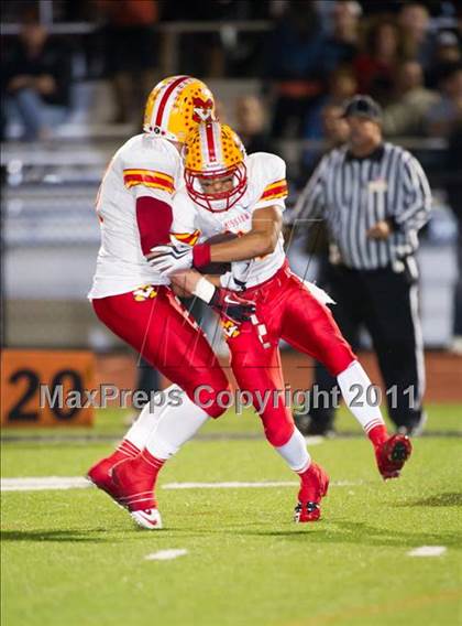Thumbnail 2 in Huntington Beach vs. Mission Viejo (CIF SS D1 Playoffs) photogallery.