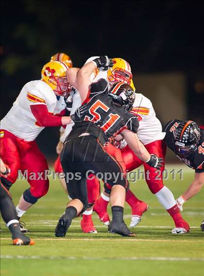 Thumbnail 2 in Huntington Beach vs. Mission Viejo (CIF SS D1 Playoffs) photogallery.