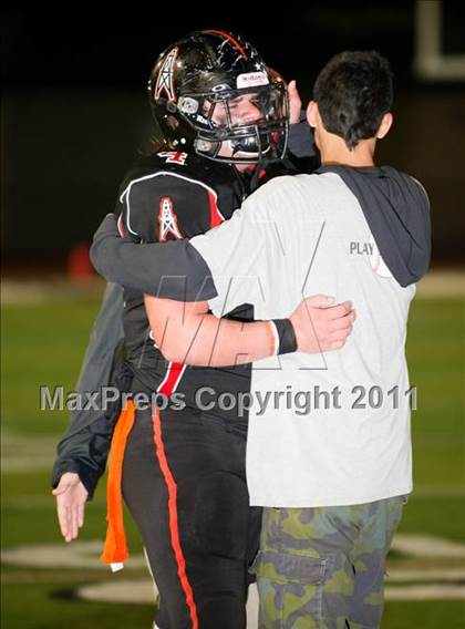 Thumbnail 1 in Huntington Beach vs. Mission Viejo (CIF SS D1 Playoffs) photogallery.