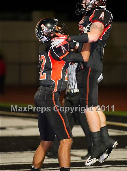 Thumbnail 1 in Huntington Beach vs. Mission Viejo (CIF SS D1 Playoffs) photogallery.