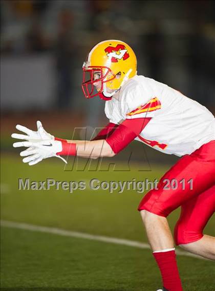 Thumbnail 1 in Huntington Beach vs. Mission Viejo (CIF SS D1 Playoffs) photogallery.