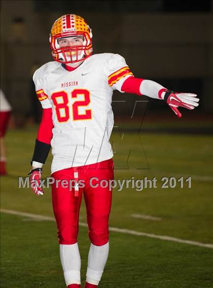 Thumbnail 3 in Huntington Beach vs. Mission Viejo (CIF SS D1 Playoffs) photogallery.