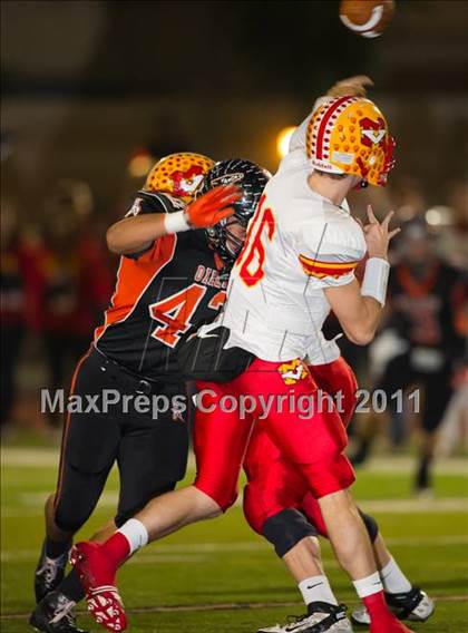 Thumbnail 3 in Huntington Beach vs. Mission Viejo (CIF SS D1 Playoffs) photogallery.