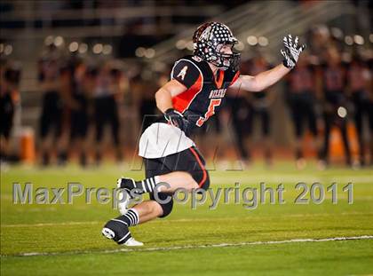 Thumbnail 3 in Huntington Beach vs. Mission Viejo (CIF SS D1 Playoffs) photogallery.