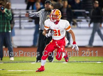 Thumbnail 1 in Huntington Beach vs. Mission Viejo (CIF SS D1 Playoffs) photogallery.