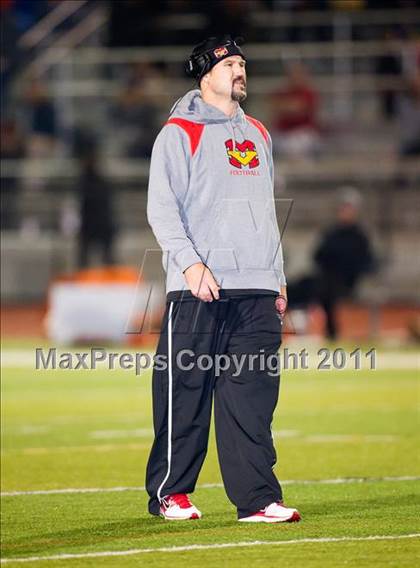 Thumbnail 3 in Huntington Beach vs. Mission Viejo (CIF SS D1 Playoffs) photogallery.