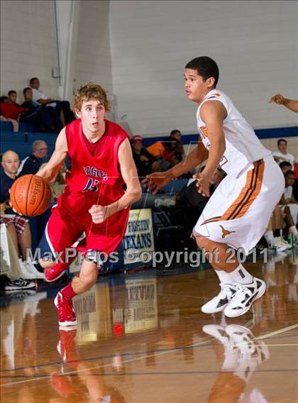 Thumbnail 1 in Dobie vs. Atascocita (McDonald's Texas Invitational) photogallery.