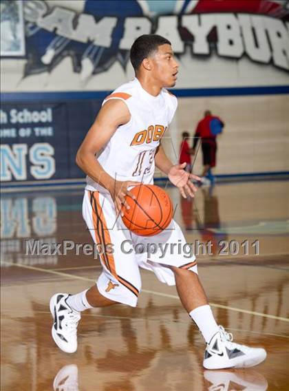 Thumbnail 3 in Dobie vs. Atascocita (McDonald's Texas Invitational) photogallery.