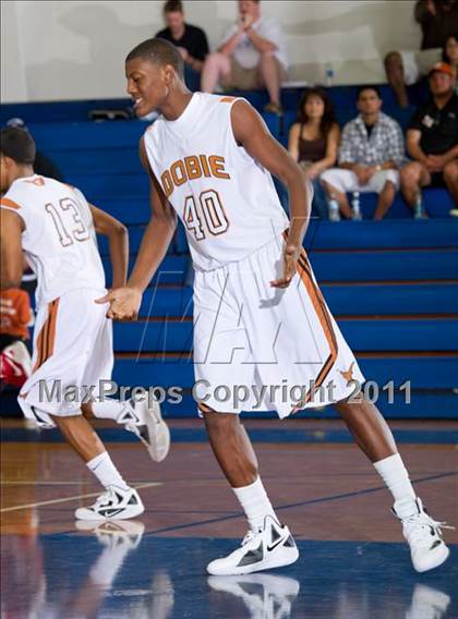Thumbnail 3 in Dobie vs. Atascocita (McDonald's Texas Invitational) photogallery.