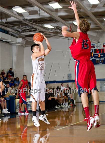 Thumbnail 3 in Dobie vs. Atascocita (McDonald's Texas Invitational) photogallery.