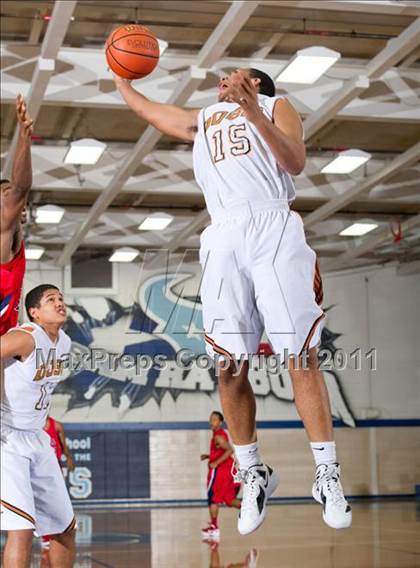 Thumbnail 1 in Dobie vs. Atascocita (McDonald's Texas Invitational) photogallery.