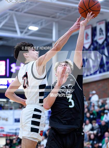 Thumbnail 2 in Badin @ Franklin ( OHSAA D3 District Final ) photogallery.