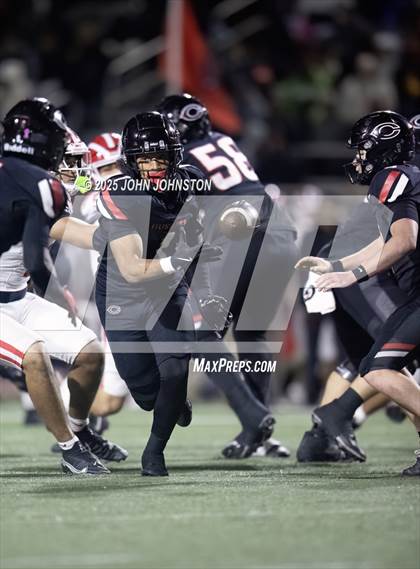 Thumbnail 1 in Mater Dei @ Centennial (CIF SS D1 Semifinal) photogallery.