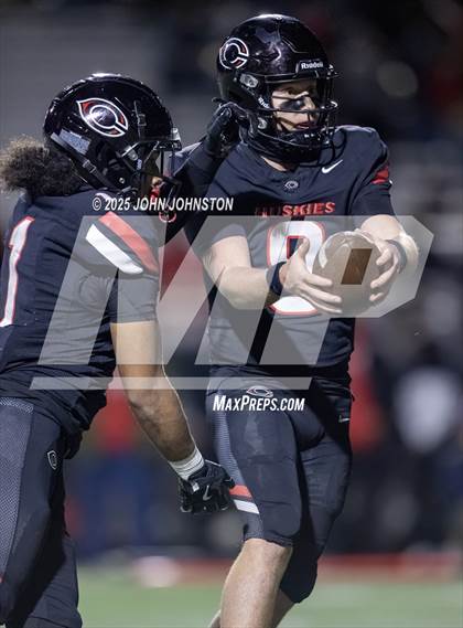 Thumbnail 2 in Mater Dei @ Centennial (CIF SS D1 Semifinal) photogallery.