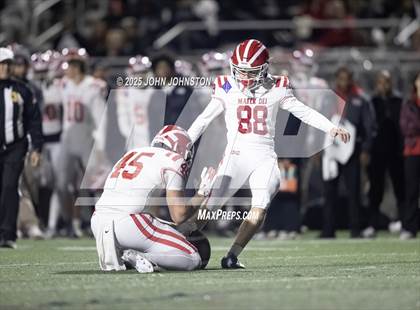 Thumbnail 2 in Mater Dei @ Centennial (CIF SS D1 Semifinal) photogallery.