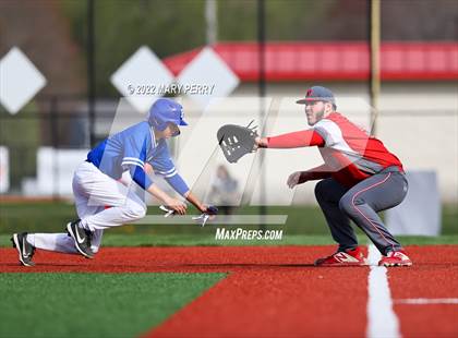 Thumbnail 2 in Lincoln @ Neshannock photogallery.