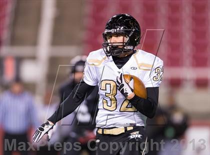 Thumbnail 2 in Desert Hills vs. Pine View (UHSAA 3AA Final) photogallery.