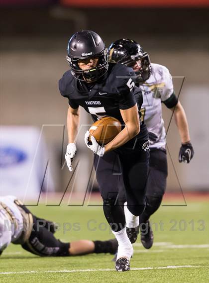 Thumbnail 2 in Desert Hills vs. Pine View (UHSAA 3AA Final) photogallery.