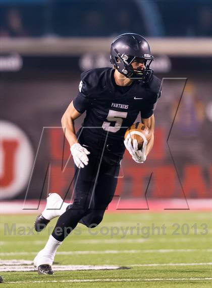 Thumbnail 3 in Desert Hills vs. Pine View (UHSAA 3AA Final) photogallery.
