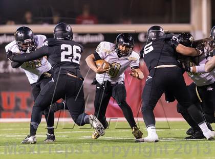 Thumbnail 2 in Desert Hills vs. Pine View (UHSAA 3AA Final) photogallery.