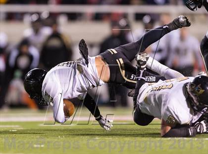 Thumbnail 1 in Desert Hills vs. Pine View (UHSAA 3AA Final) photogallery.