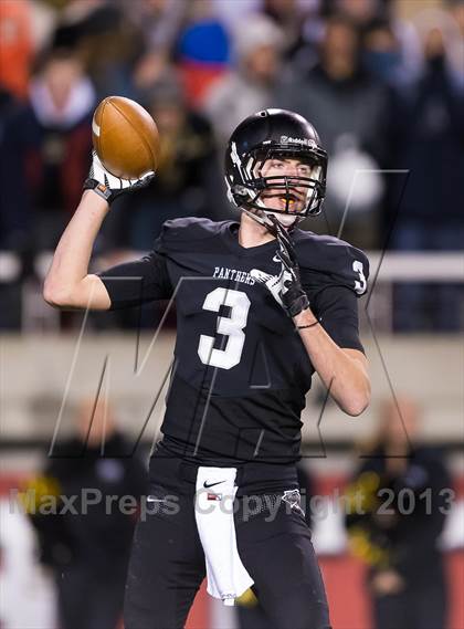 Thumbnail 1 in Desert Hills vs. Pine View (UHSAA 3AA Final) photogallery.