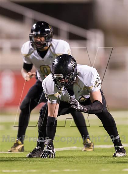 Thumbnail 3 in Desert Hills vs. Pine View (UHSAA 3AA Final) photogallery.