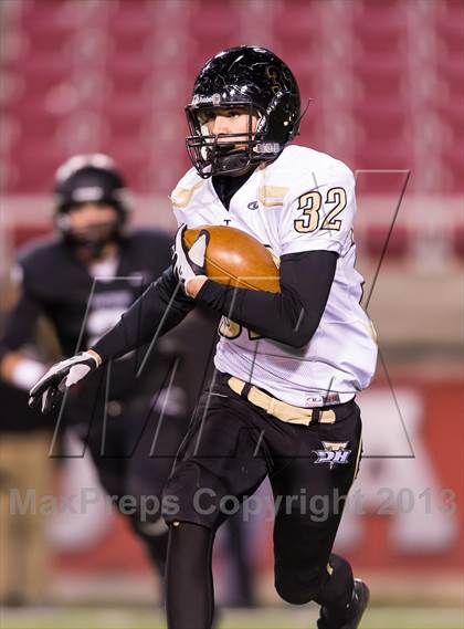 Thumbnail 1 in Desert Hills vs. Pine View (UHSAA 3AA Final) photogallery.
