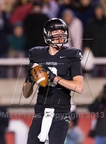 Thumbnail 3 in Desert Hills vs. Pine View (UHSAA 3AA Final) photogallery.