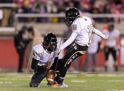 Thumbnail 3 in Desert Hills vs. Pine View (UHSAA 3AA Final) photogallery.