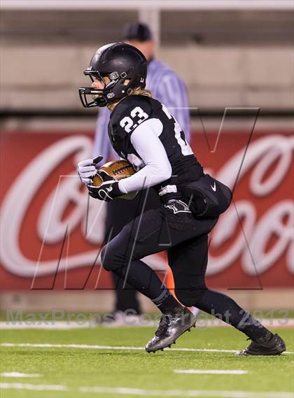 Thumbnail 3 in Desert Hills vs. Pine View (UHSAA 3AA Final) photogallery.