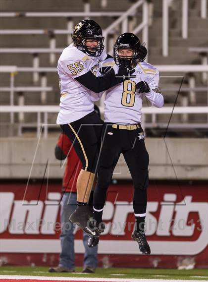 Thumbnail 3 in Desert Hills vs. Pine View (UHSAA 3AA Final) photogallery.
