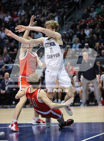 Thumbnail 3 in  American Fork vs. Corner Canyon (UHSAA 6A Final) photogallery.