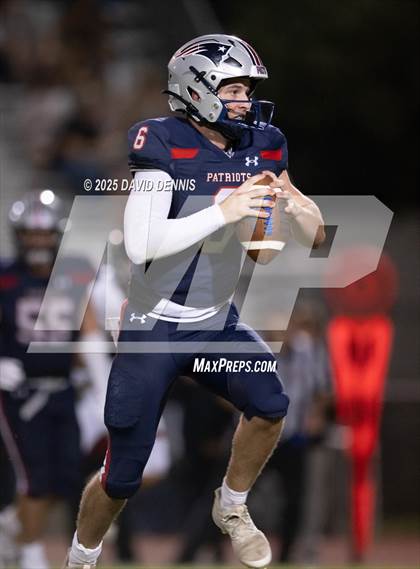 Thumbnail 3 in Oaks Christian @ Liberty photogallery.