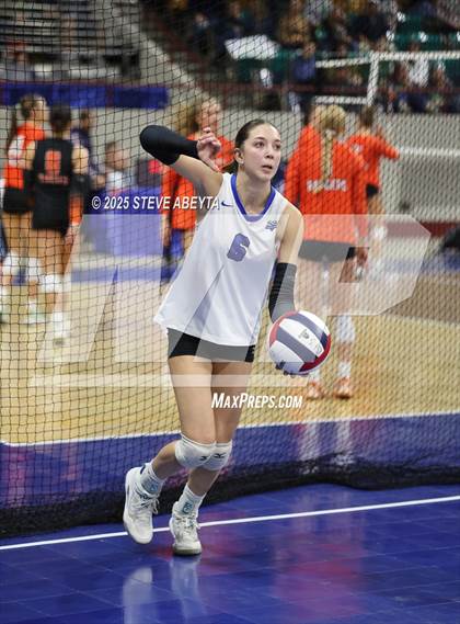 Thumbnail 1 in Stargate School vs. Village (CHSAA 3A First Round) photogallery.