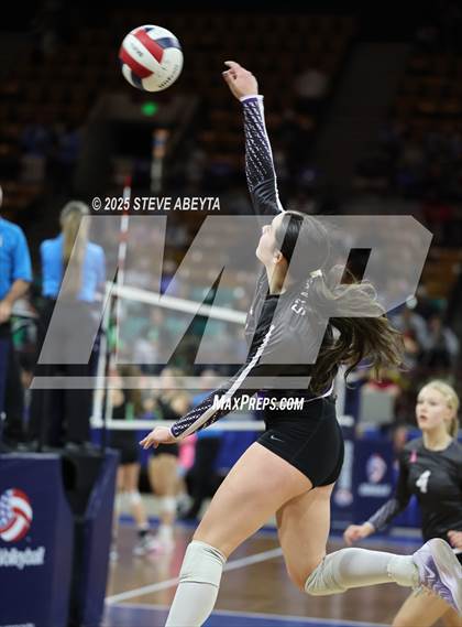 Thumbnail 2 in Stargate School vs. Village (CHSAA 3A First Round) photogallery.