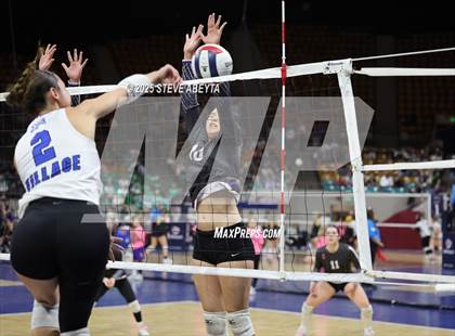 Thumbnail 1 in Stargate School vs. Village (CHSAA 3A First Round) photogallery.