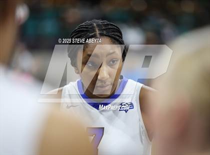 Thumbnail 2 in Stargate School vs. Village (CHSAA 3A First Round) photogallery.