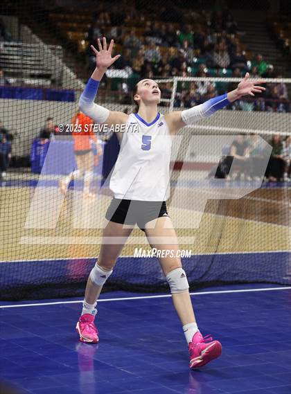 Thumbnail 1 in Stargate School vs. Village (CHSAA 3A First Round) photogallery.