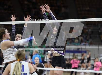 Thumbnail 3 in Stargate School vs. Village (CHSAA 3A First Round) photogallery.