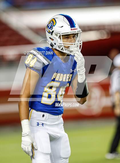 Thumbnail 2 in Menlo-Atherton v Serra (Levi's Stadium High School Series) photogallery.