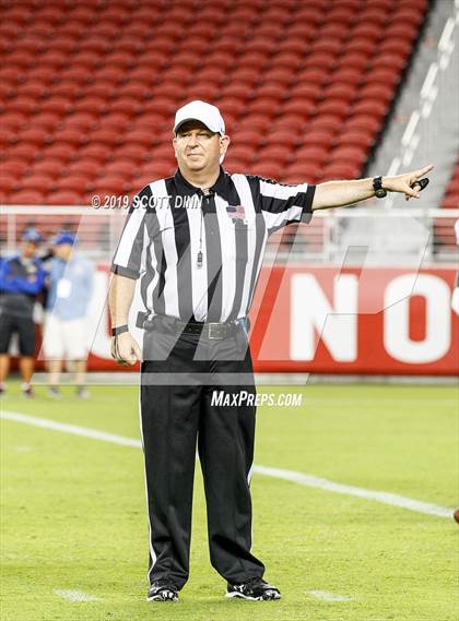 Thumbnail 3 in Menlo-Atherton v Serra (Levi's Stadium High School Series) photogallery.