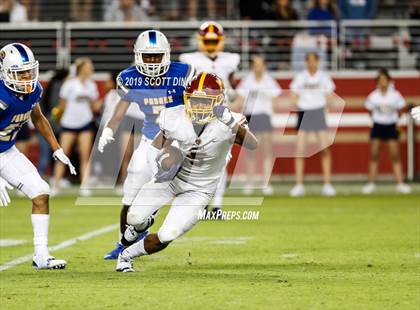 Thumbnail 3 in Menlo-Atherton v Serra (Levi's Stadium High School Series) photogallery.