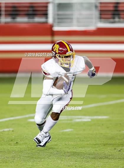 Thumbnail 3 in Menlo-Atherton v Serra (Levi's Stadium High School Series) photogallery.