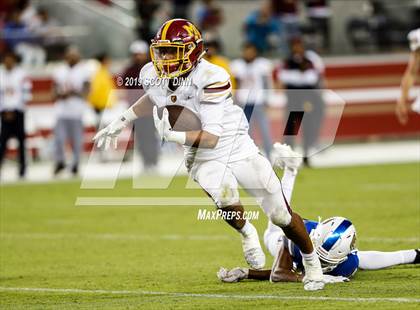 Thumbnail 3 in Menlo-Atherton v Serra (Levi's Stadium High School Series) photogallery.