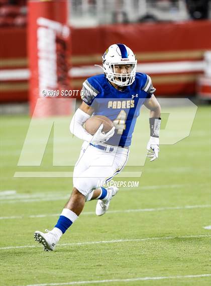 Thumbnail 3 in Menlo-Atherton v Serra (Levi's Stadium High School Series) photogallery.