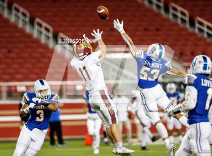Thumbnail 2 in Menlo-Atherton v Serra (Levi's Stadium High School Series) photogallery.