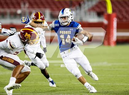 Thumbnail 2 in Menlo-Atherton v Serra (Levi's Stadium High School Series) photogallery.