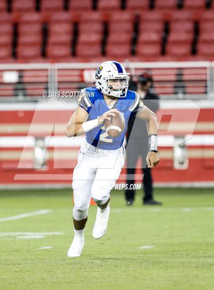 Thumbnail 2 in Menlo-Atherton v Serra (Levi's Stadium High School Series) photogallery.